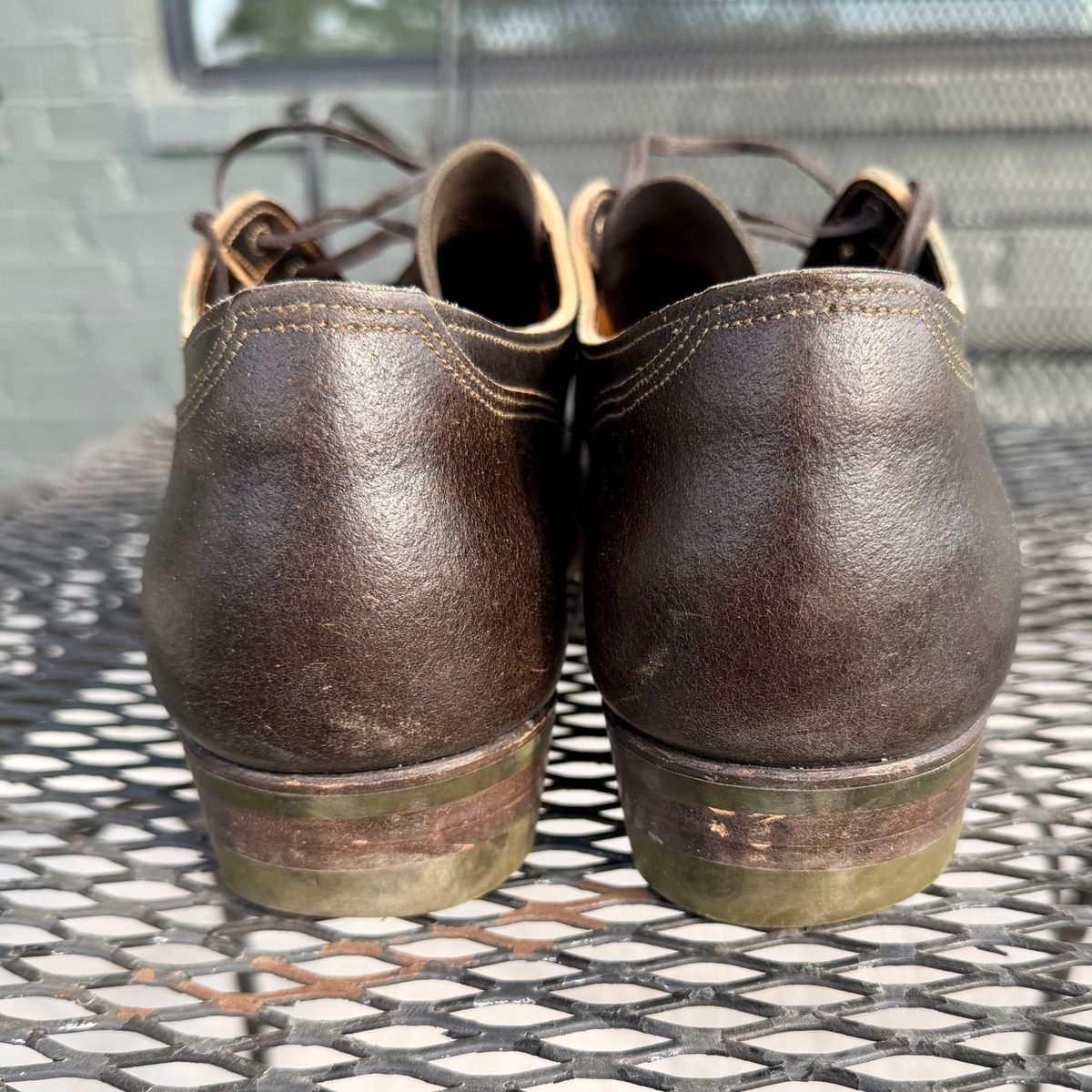 Photo by thatguy92 on March 3, 2026 of the NF Bootmaker Milton Shoe in Horween Grape Leaf Waxed Flesh Essex.