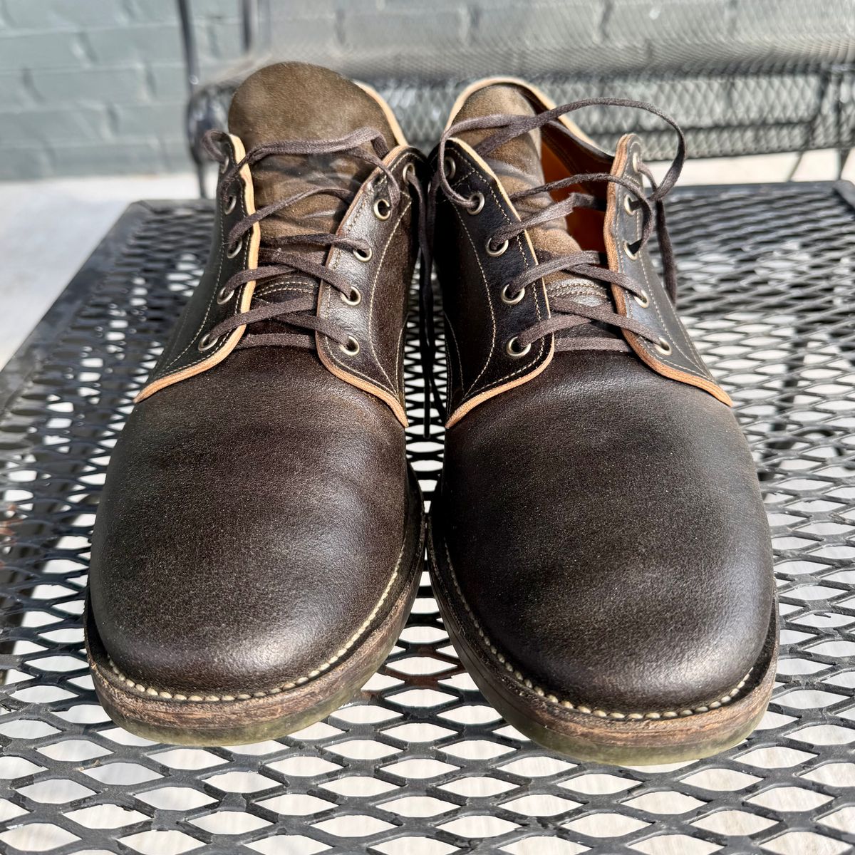 Photo by thatguy92 on March 3, 2026 of the NF Bootmaker Milton Shoe in Horween Grape Leaf Waxed Flesh Essex.