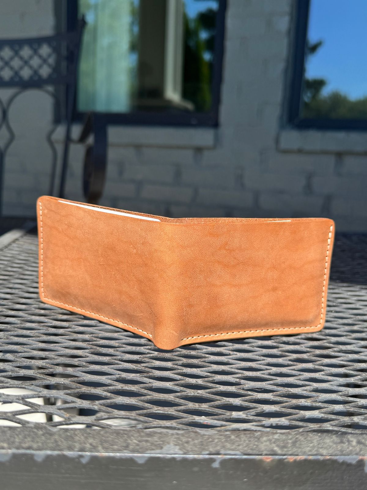 Photo by thatguy92 on October 1, 2025 of the Ashland Leather Mini Fox in Horween Pit Tanned Natural Horsebutt.