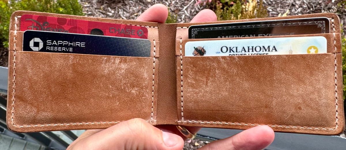 Photo by thatguy92 on December 5, 2025 of the Ashland Leather Mini Fox in Horween Pit Tanned Natural Horsebutt.