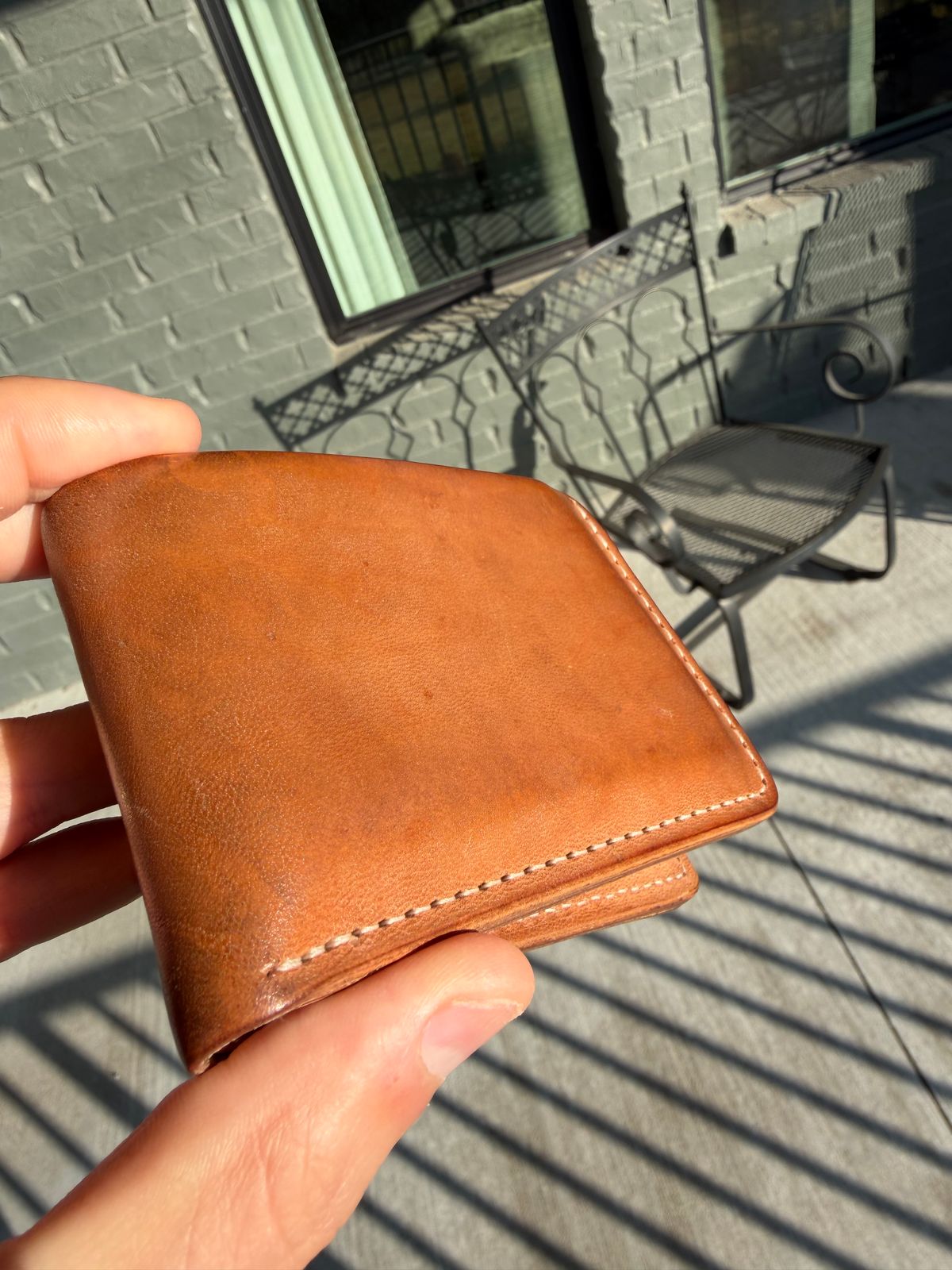 Photo by thatguy92 on January 5, 2026 of the Ashland Leather Mini Fox in Horween Pit Tanned Natural Horsebutt.