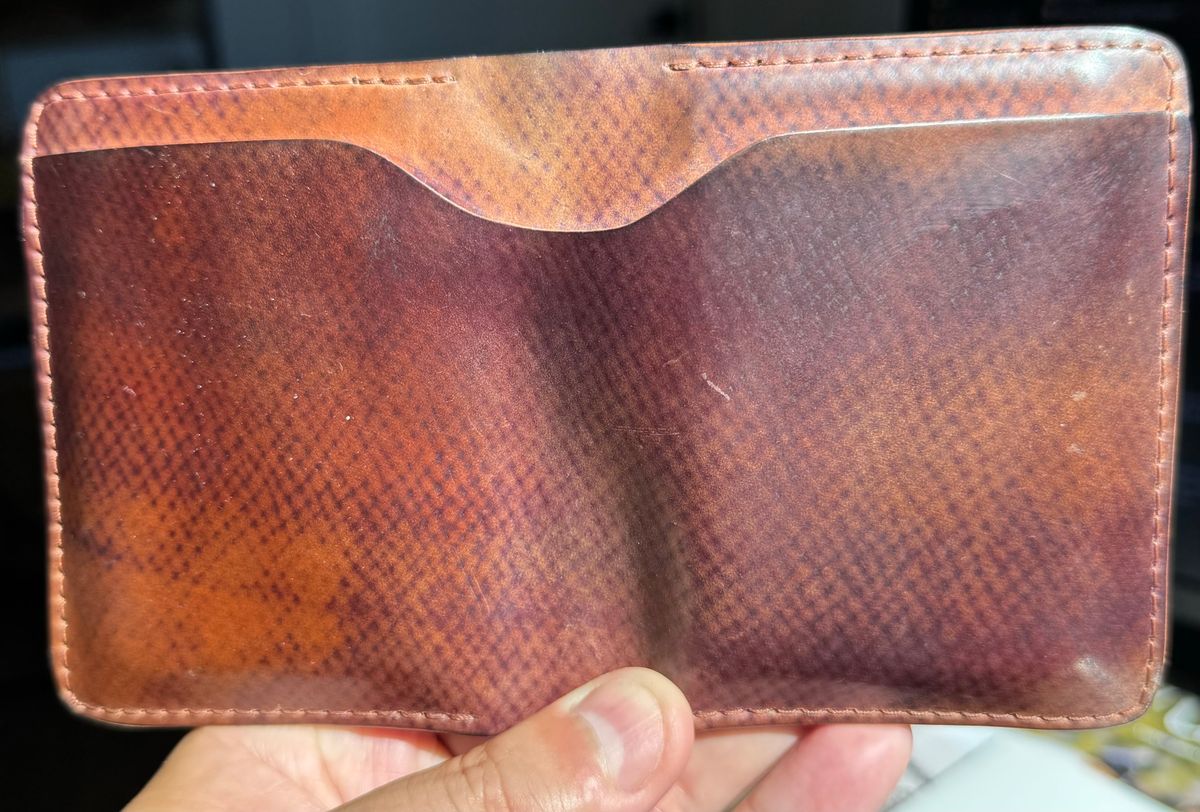 Photo by thatguy92 on October 21, 2024 of the Ashland Leather Tony The Ant in Horween Marbled Hatchgrain Col 8.