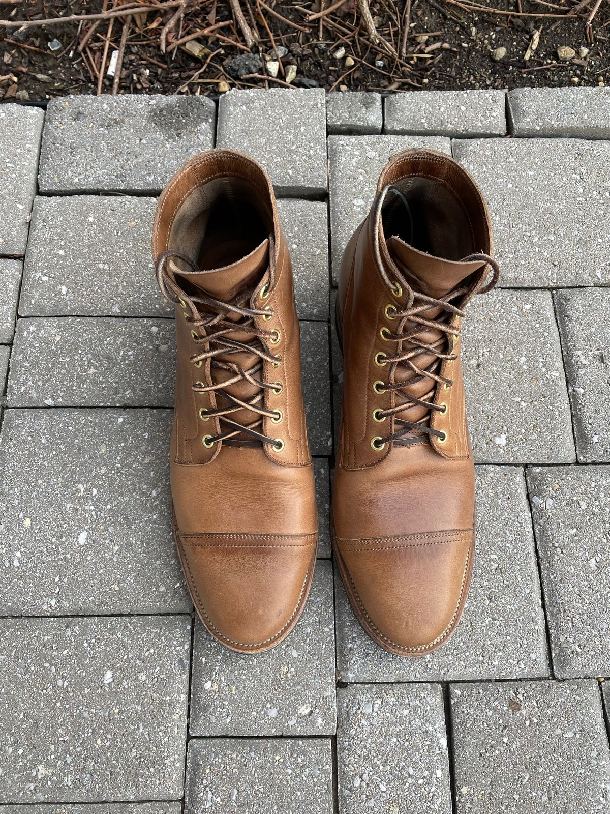 Photo by Ata_Deniz on December 4, 2022 of the Viberg Service Boot in Horween Natural Chromexcel.