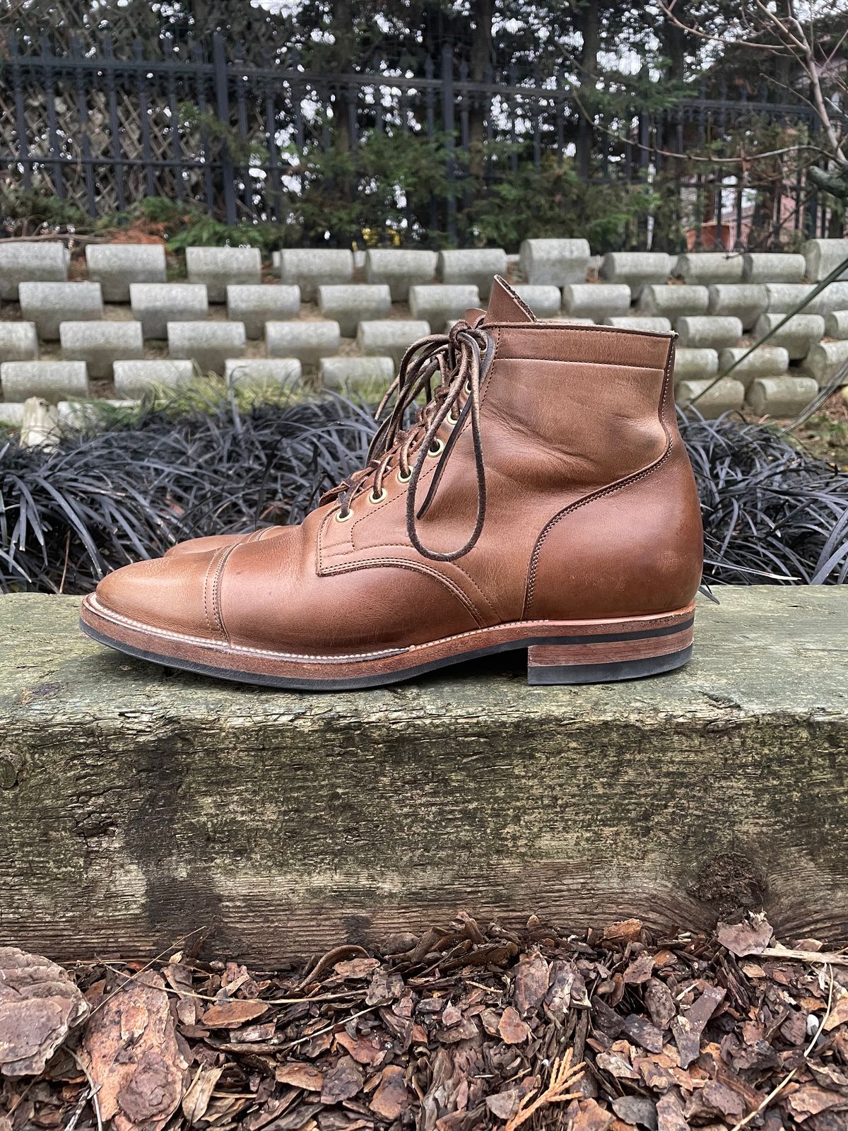 Photo by Ata_Deniz on January 4, 2023 of the Viberg Service Boot in Horween Natural Chromexcel.