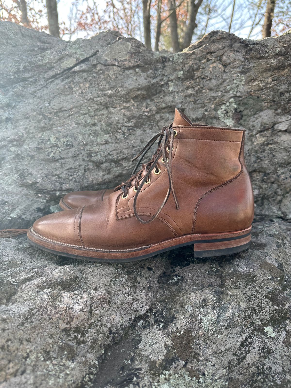 Photo by Ata_Deniz on February 5, 2023 of the Viberg Service Boot in Horween Natural Chromexcel.