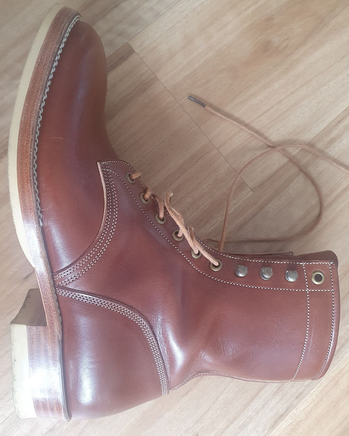 Photo by more_boots_please on June 13, 2023 of the Onderhoud SVC02 Packer Boot in Wickett & Craig Medium Brown Traditional Harness.