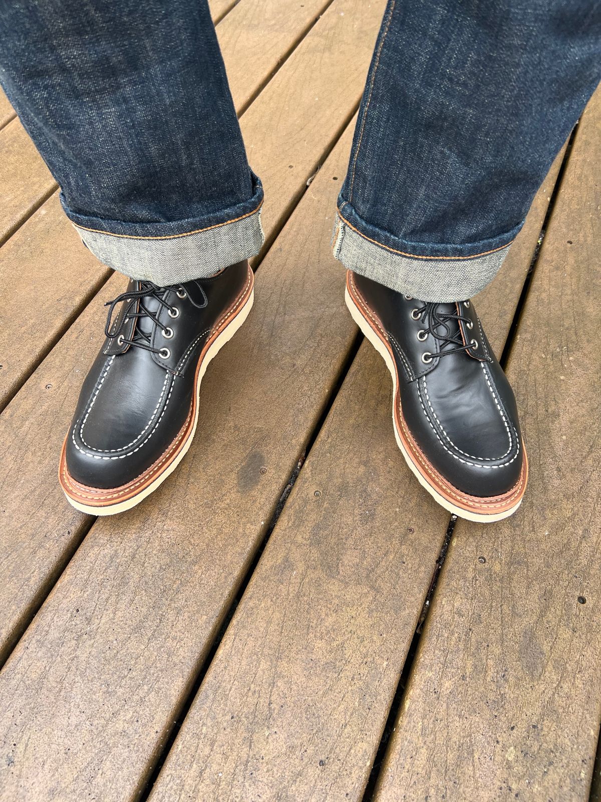 Photo by kenyhaves on May 4, 2023 of the Red Wing Work Oxford in S.B. Foot Black Chrome.