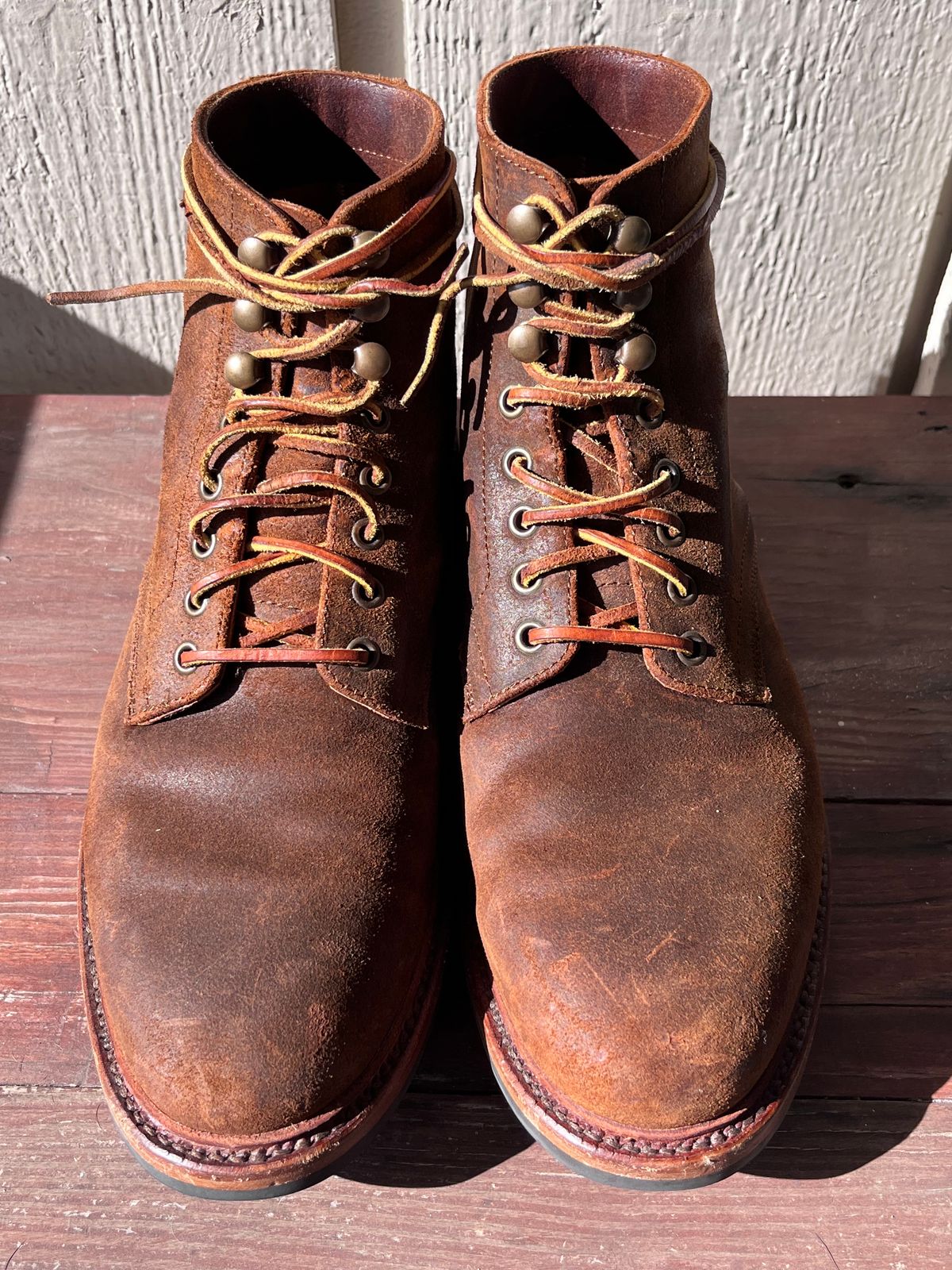 Photo by Alexanderp1 on December 3, 2023 of the Parkhurst The Allen in Rust Waxy.