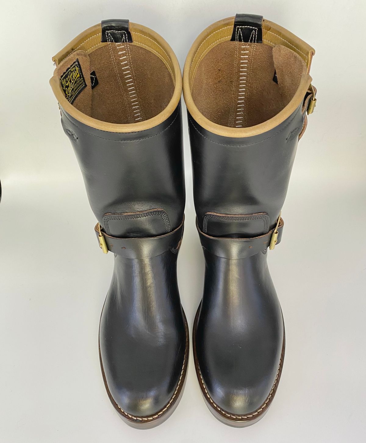 Photo by medusamachine on October 1, 2024 of the Role Club Engineer Boots in Horween Black Chromexcel.