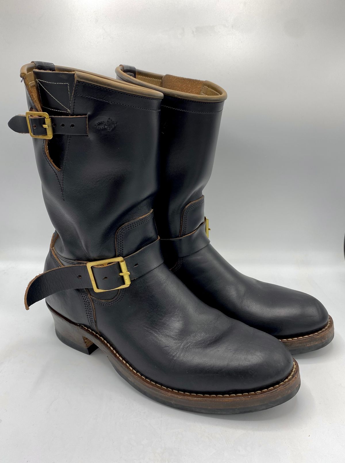 Photo by medusamachine on November 5, 2024 of the Role Club Engineer Boots in Horween Black Chromexcel.