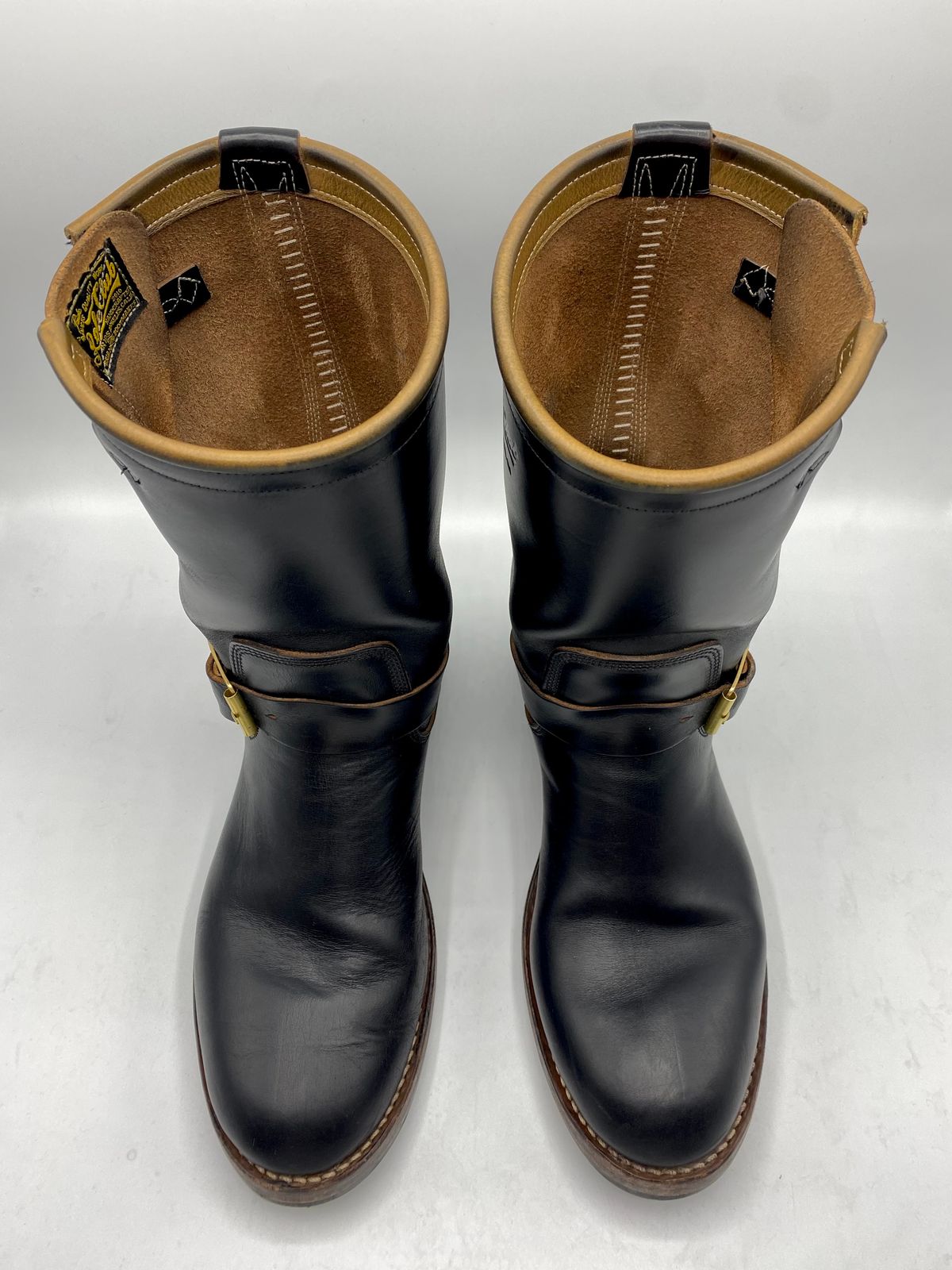 Photo by medusamachine on December 6, 2024 of the Role Club Engineer Boots in Horween Black Chromexcel.