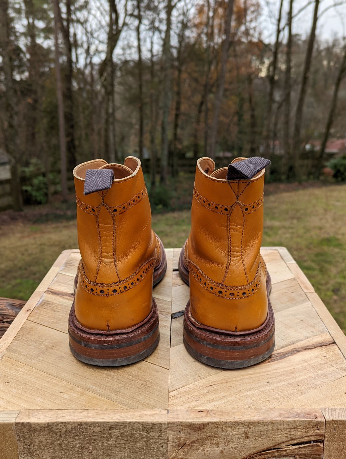 Photo by jrlyons21 on December 4, 2022 of the Tricker's Stow Country Boot in Acorn Antique.