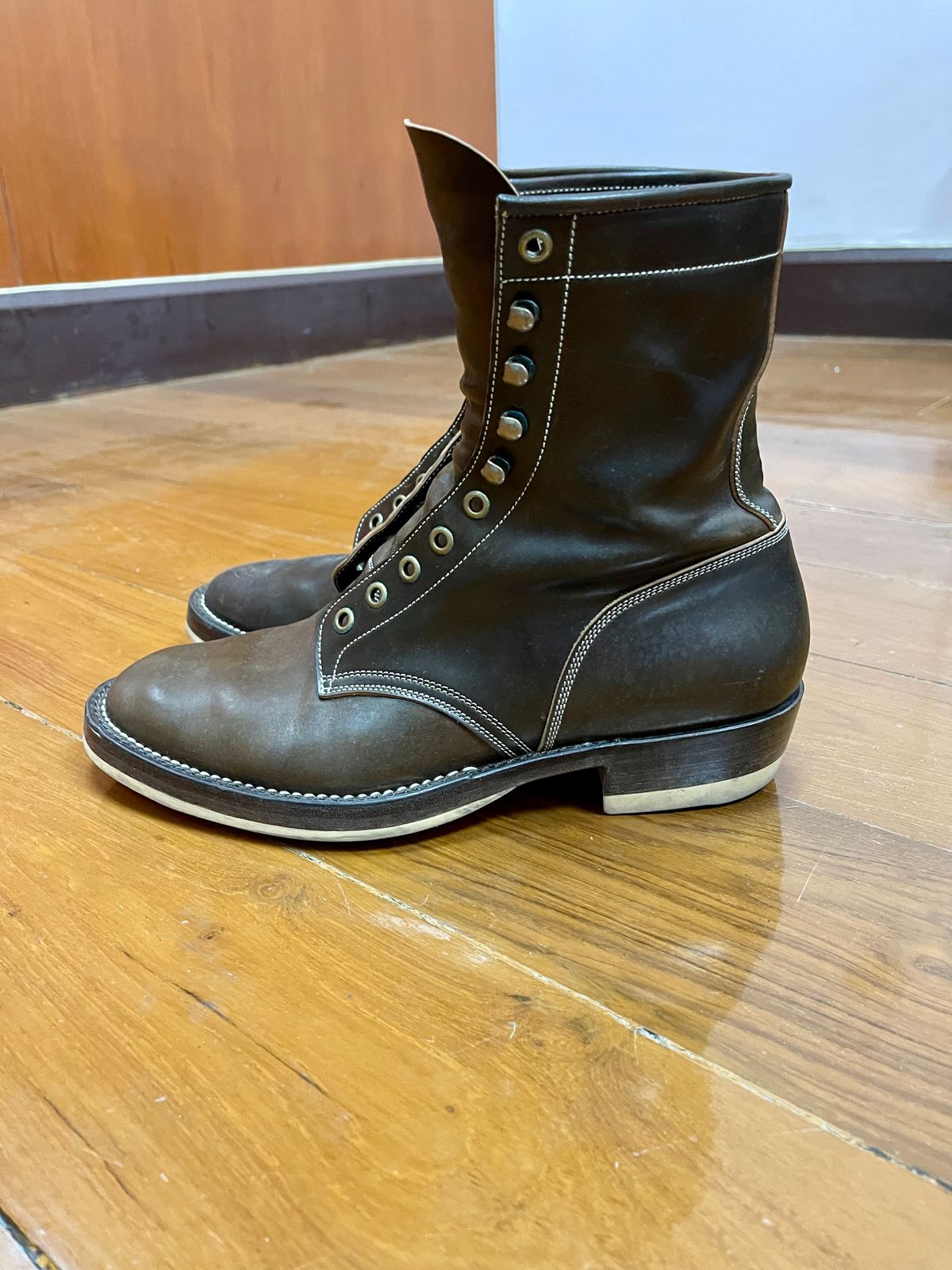 Photo by thebootscientist on November 2, 2022 of the Onderhoud SVC02 Packer Boot in Horween Dark Cognac Shell Cordovan.