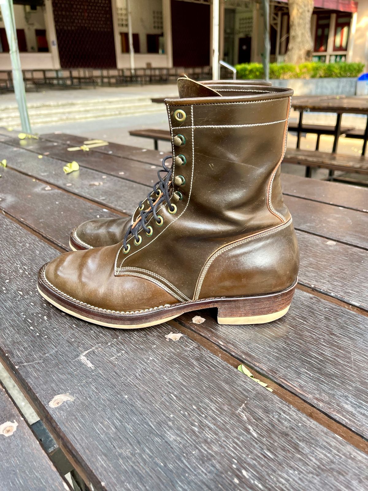 Photo by thebootscientist on January 1, 2023 of the Onderhoud SVC02 Packer Boot in Horween Dark Cognac Shell Cordovan.