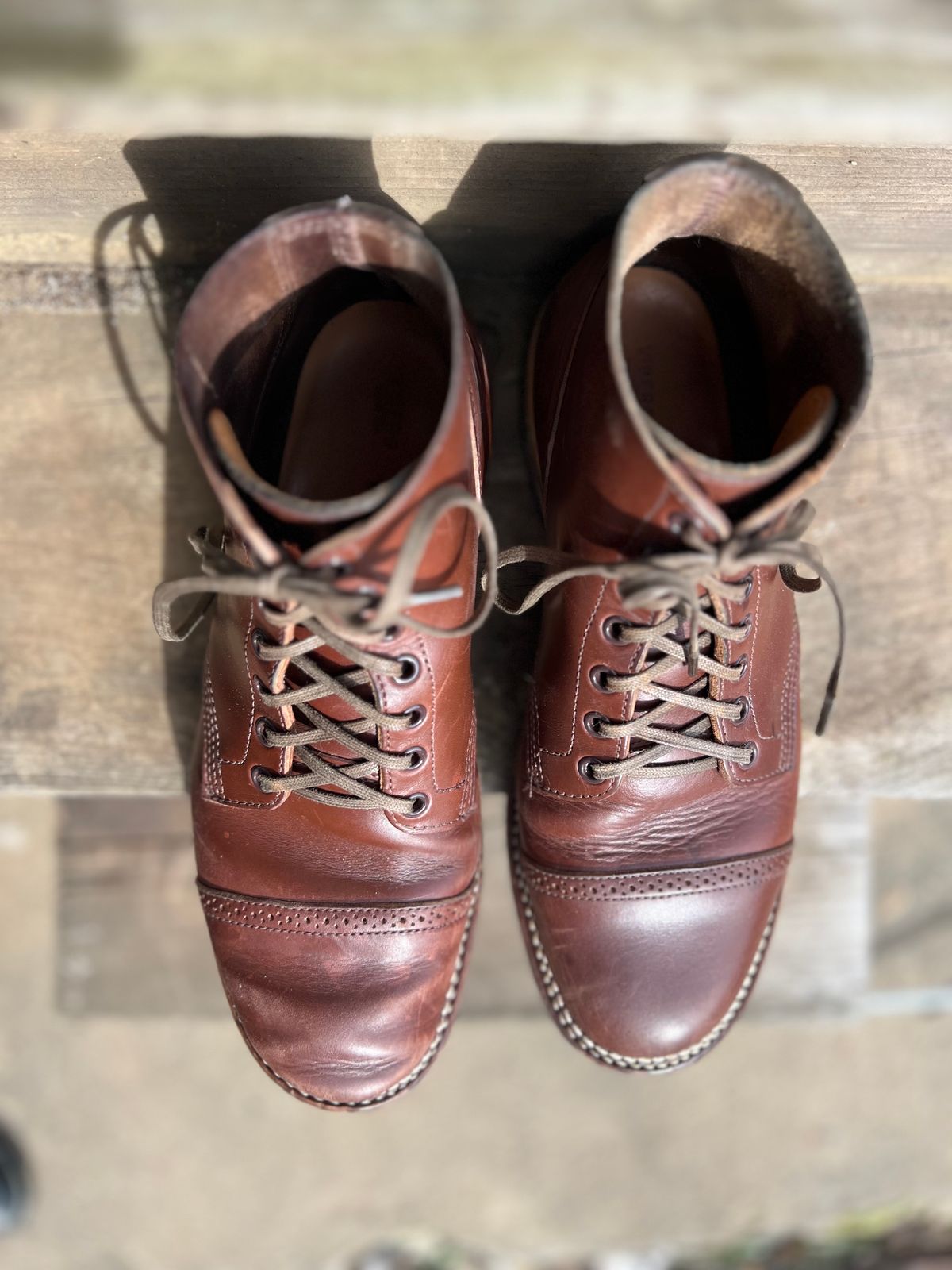 Photo by honestpanda on February 5, 2023 of the Viberg Boondocker BCT in Horween Pigment Brown Workshoe Butt.
