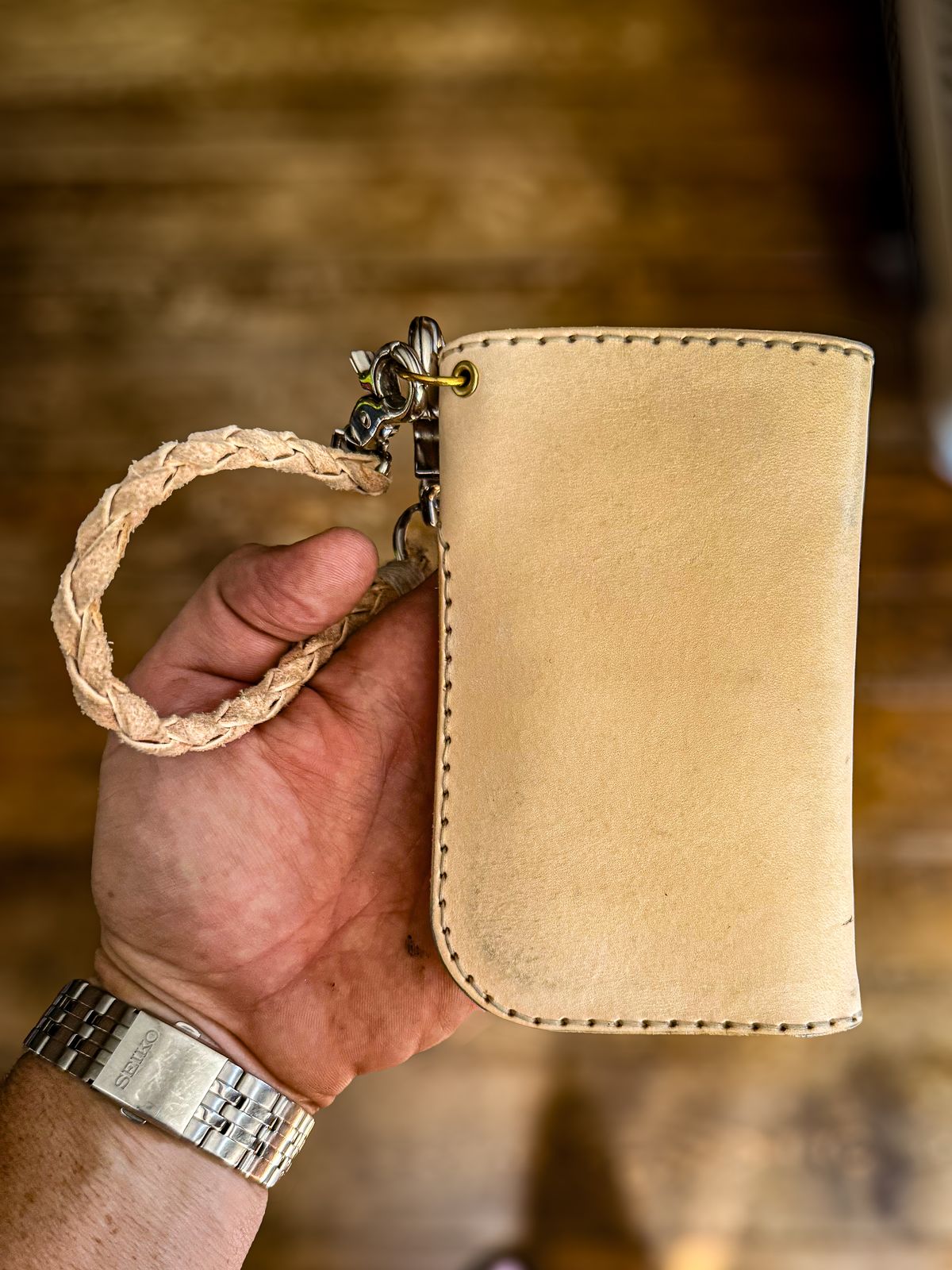 Photo by GoodtimeJohnny on August 11, 2025 of the Harker Leather Work Blue Ridge Billfold in Natural Veg Tan.