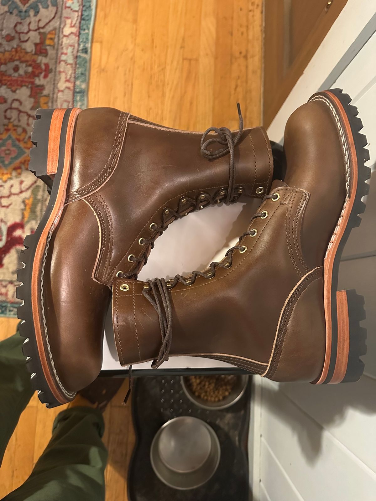 Photo by GoodtimeJohnny on October 1, 2023 of the Nicks BuilderPro in Horween British Tan Chromexcel.