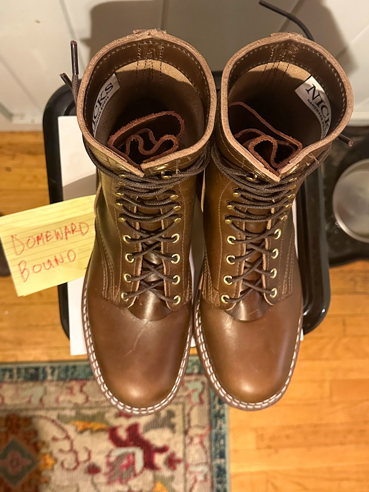 Photo by GoodtimeJohnny on October 1, 2023 of the Nicks BuilderPro in Horween British Tan Chromexcel.