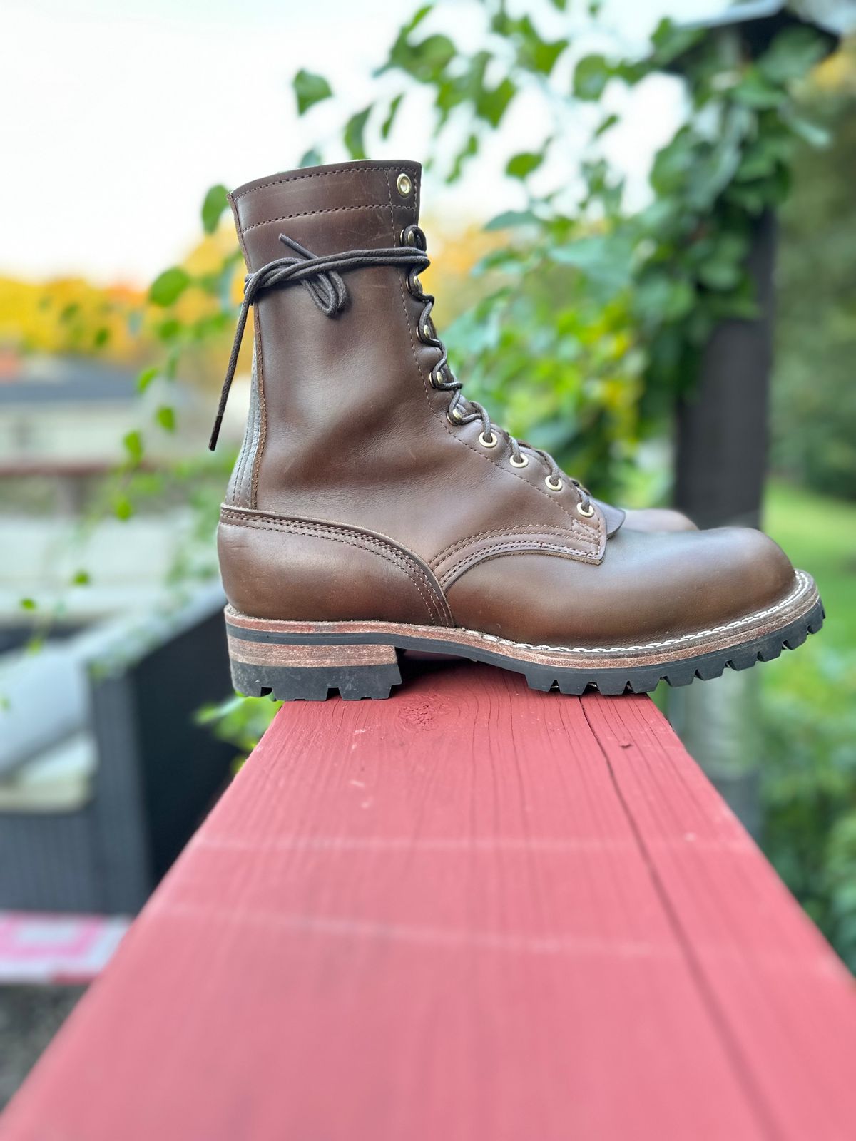 Photo by GoodtimeJohnny on October 3, 2023 of the Nicks BuilderPro in Horween British Tan Chromexcel.