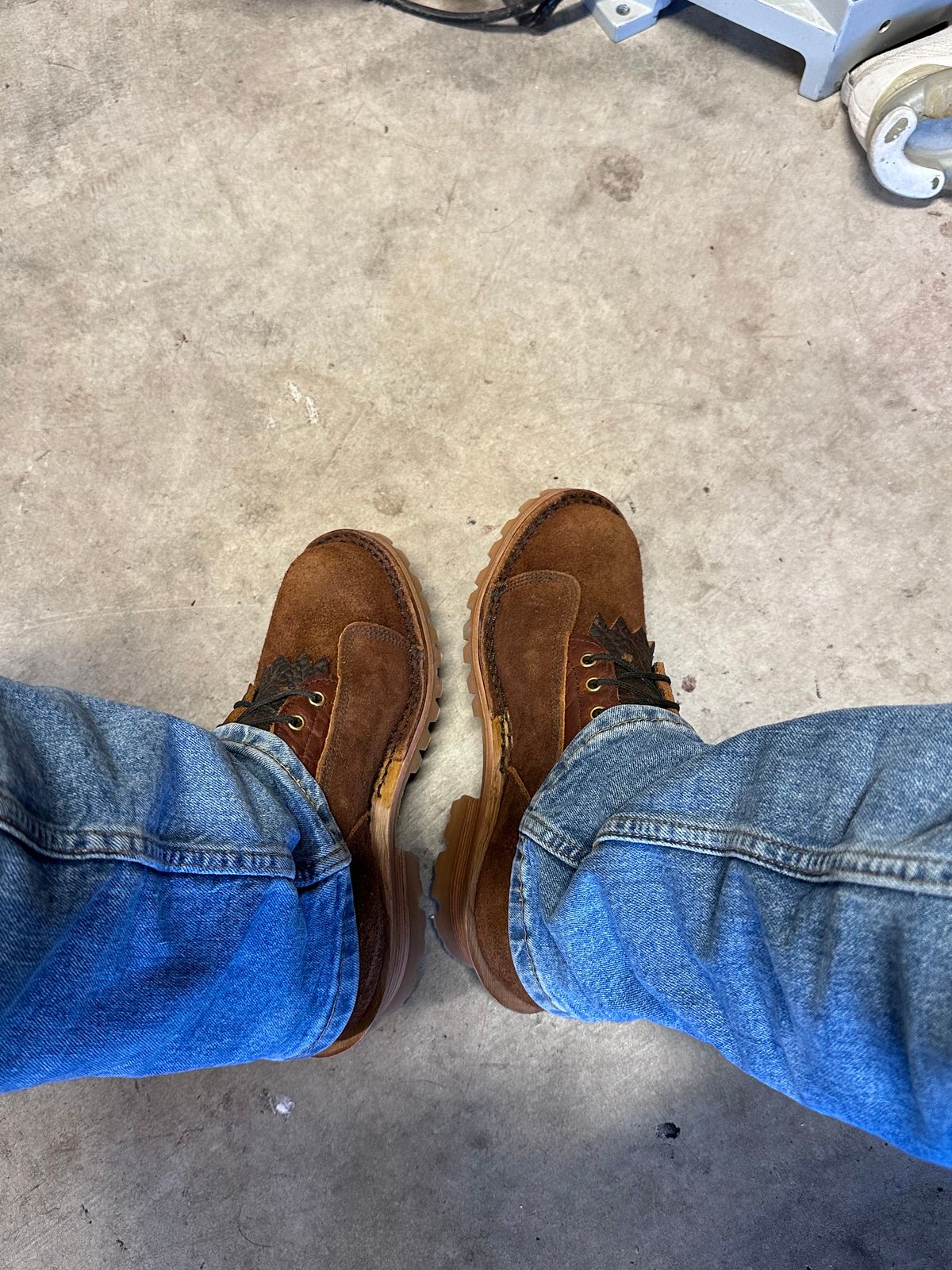 Photo by texasduckman on October 1, 2023 of the JK Boots Superduty in Bison Smooth.