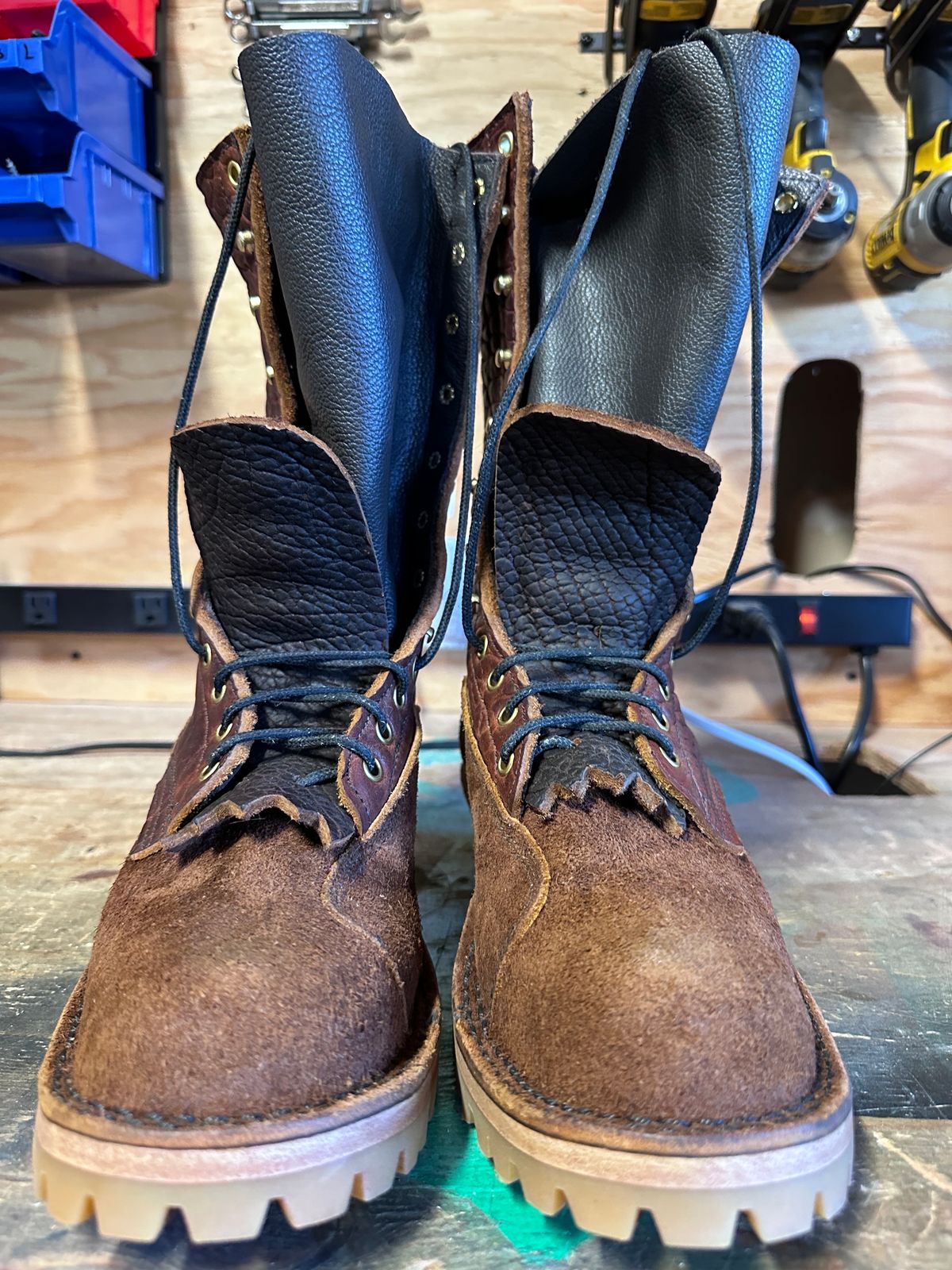 Photo by texasduckman on October 1, 2023 of the JK Boots Superduty in Bison Smooth.
