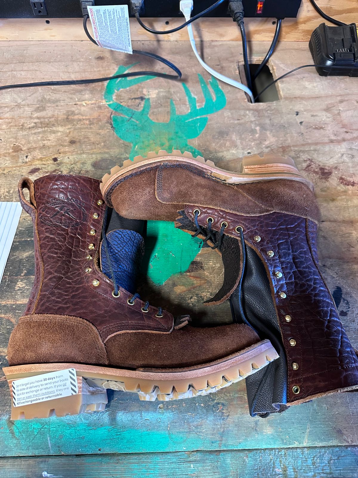 Photo by texasduckman on October 1, 2023 of the JK Boots Superduty in Bison Smooth.