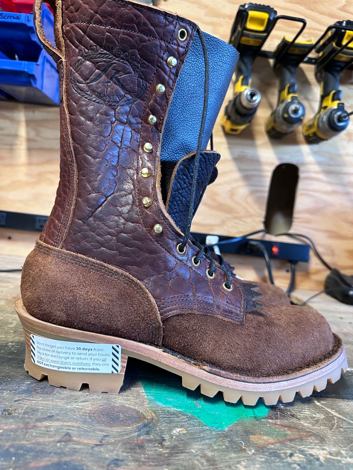 Photo by texasduckman on October 1, 2023 of the JK Boots Superduty in Bison Smooth.
