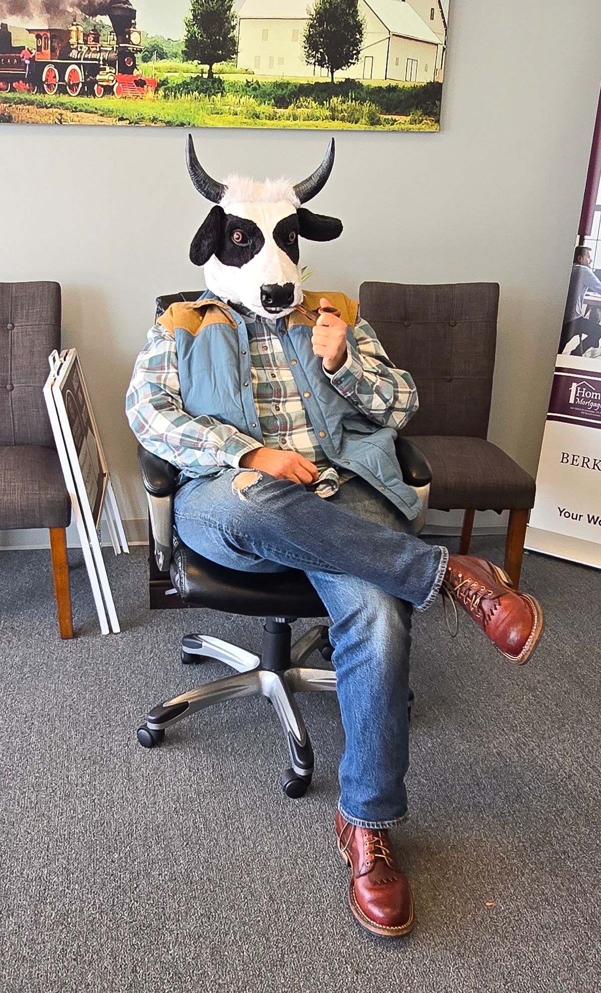 Photo by yorkpahomes on October 31, 2025 of the White's Bounty Hunter in Wickett & Craig Tan Oiled Latigo.