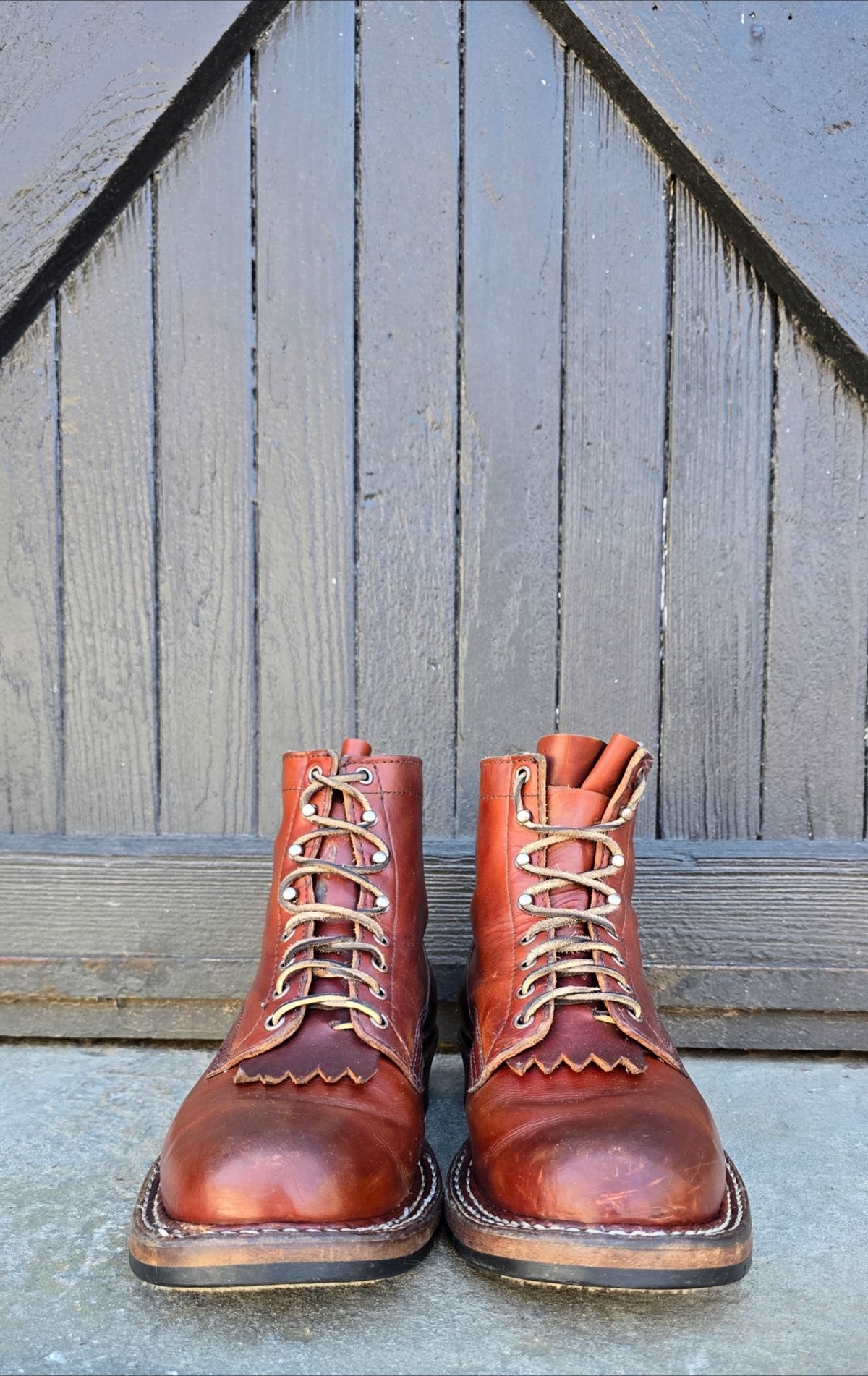 Photo by yorkpahomes on December 3, 2025 of the White's Bounty Hunter in Wickett & Craig Tan Oiled Latigo.