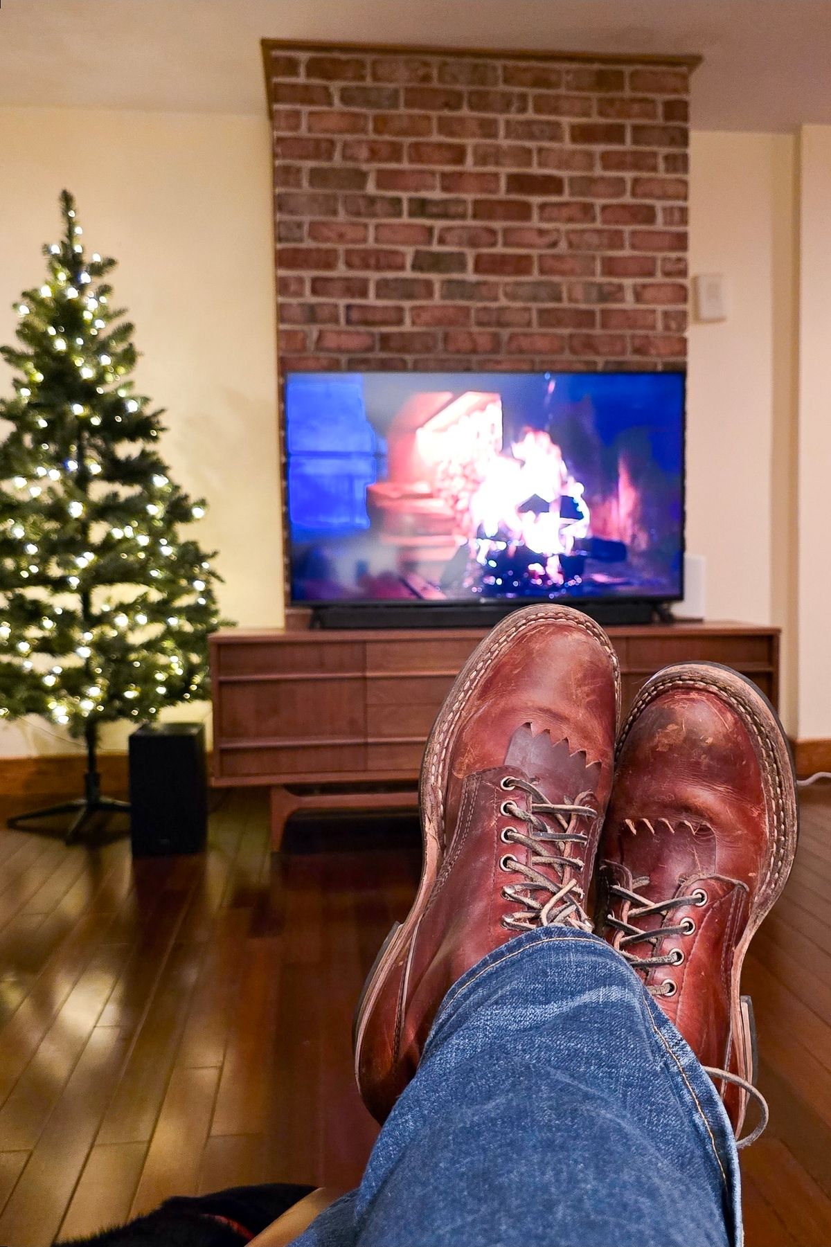 Photo by yorkpahomes on December 12, 2025 of the White's Bounty Hunter in Wickett & Craig Tan Oiled Latigo.