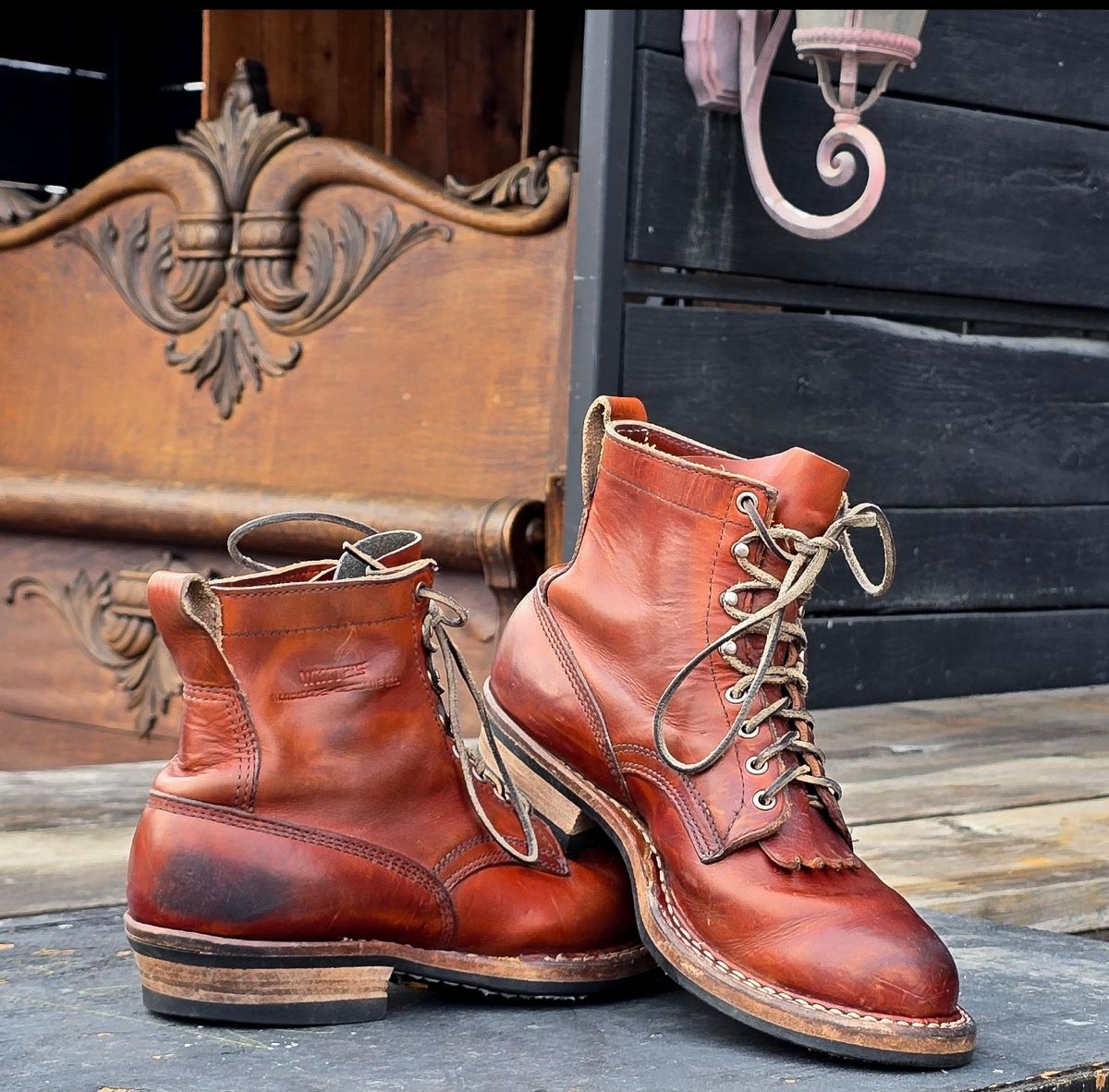 Photo by yorkpahomes on January 3, 2026 of the White's Bounty Hunter in Wickett & Craig Tan Oiled Latigo.