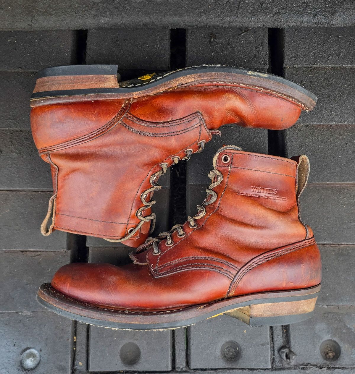 Photo by yorkpahomes on March 2, 2026 of the White's Bounty Hunter in Wickett & Craig Tan Oiled Latigo.