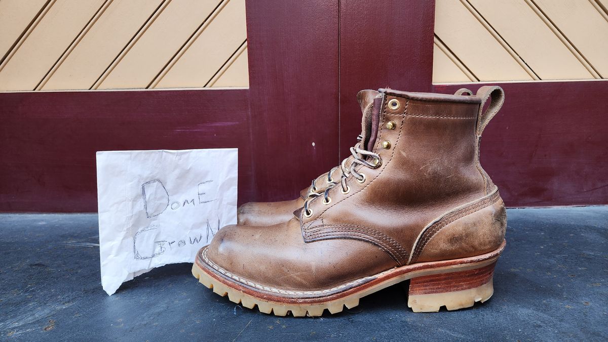 Photo by yorkpahomes on November 3, 2023 of the Nicks Urban Logger in Horween Natural Chromexcel.