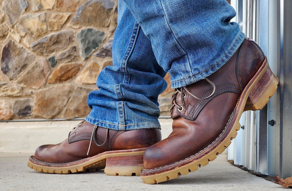 Photo by yorkpahomes on March 30, 2024 of the Nicks Urban Logger in Horween Natural Chromexcel.