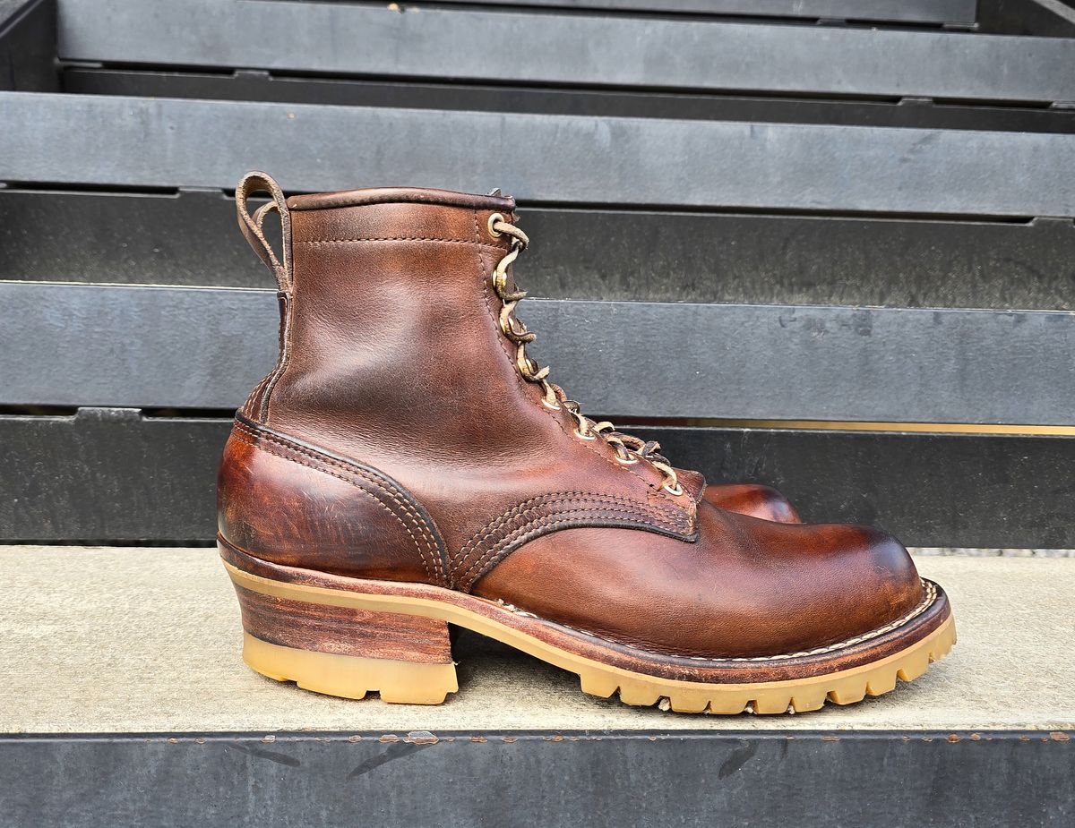 Photo by yorkpahomes on April 5, 2024 of the Nicks Urban Logger in Horween Natural Chromexcel.