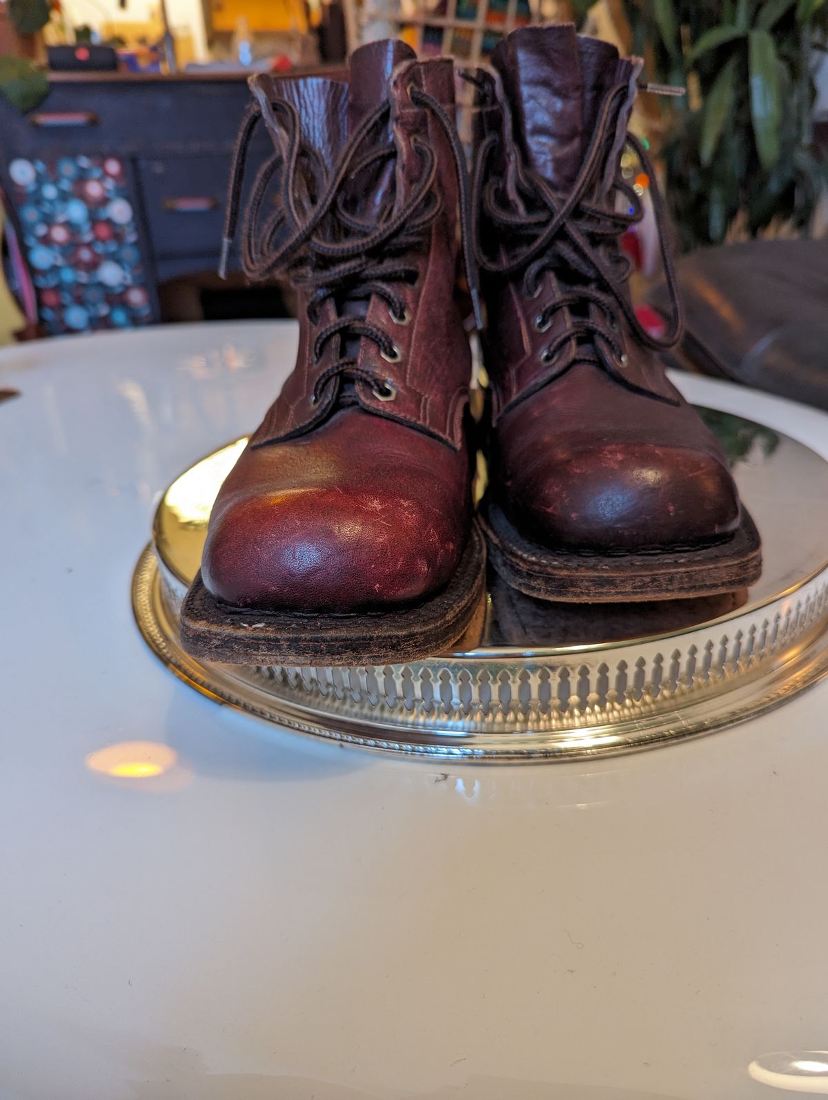 Photo by art.directorofpatina on December 3, 2023 of the Swedish Vintage Boots Television Reporter Boots 1950s in Unknown Leather.