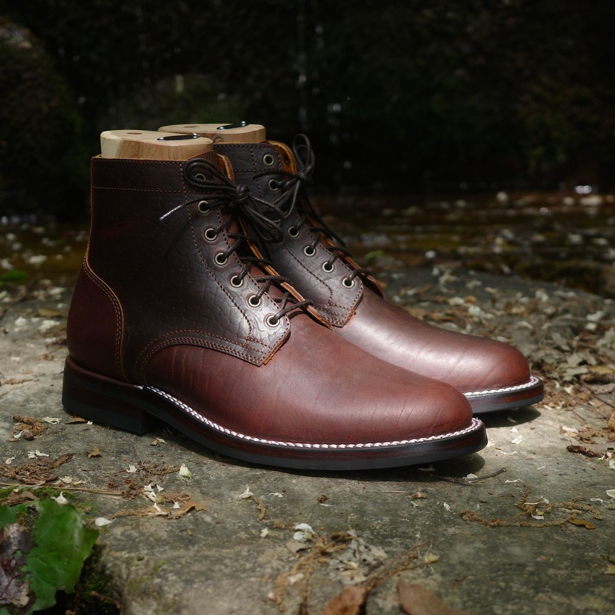 Photo by have.boots.will.travel on May 17, 2026 of the Caswell Boot Company Lisbon in Gallun Overdyed Cognac Horsebutt.