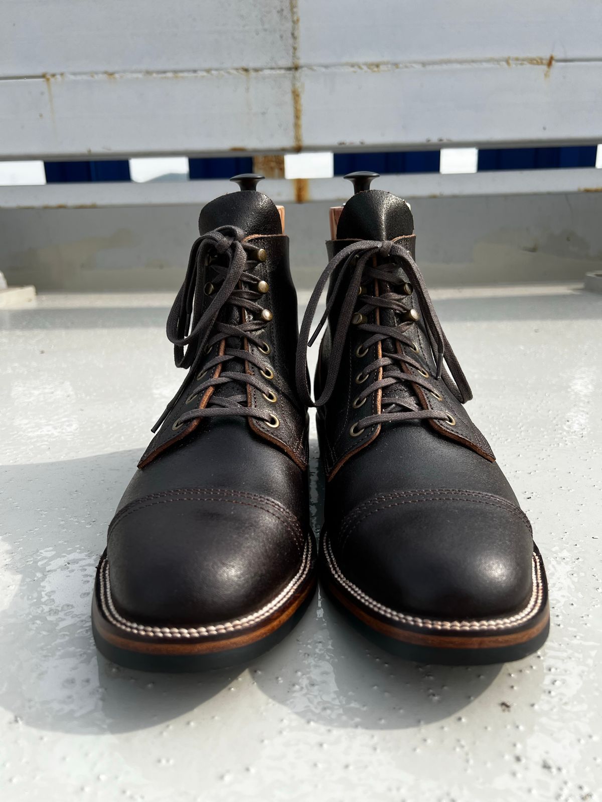 Photo by have.boots.will.travel on October 1, 2022 of the XBXS Derby Boots in Horween Dark Brown Waxed Flesh.