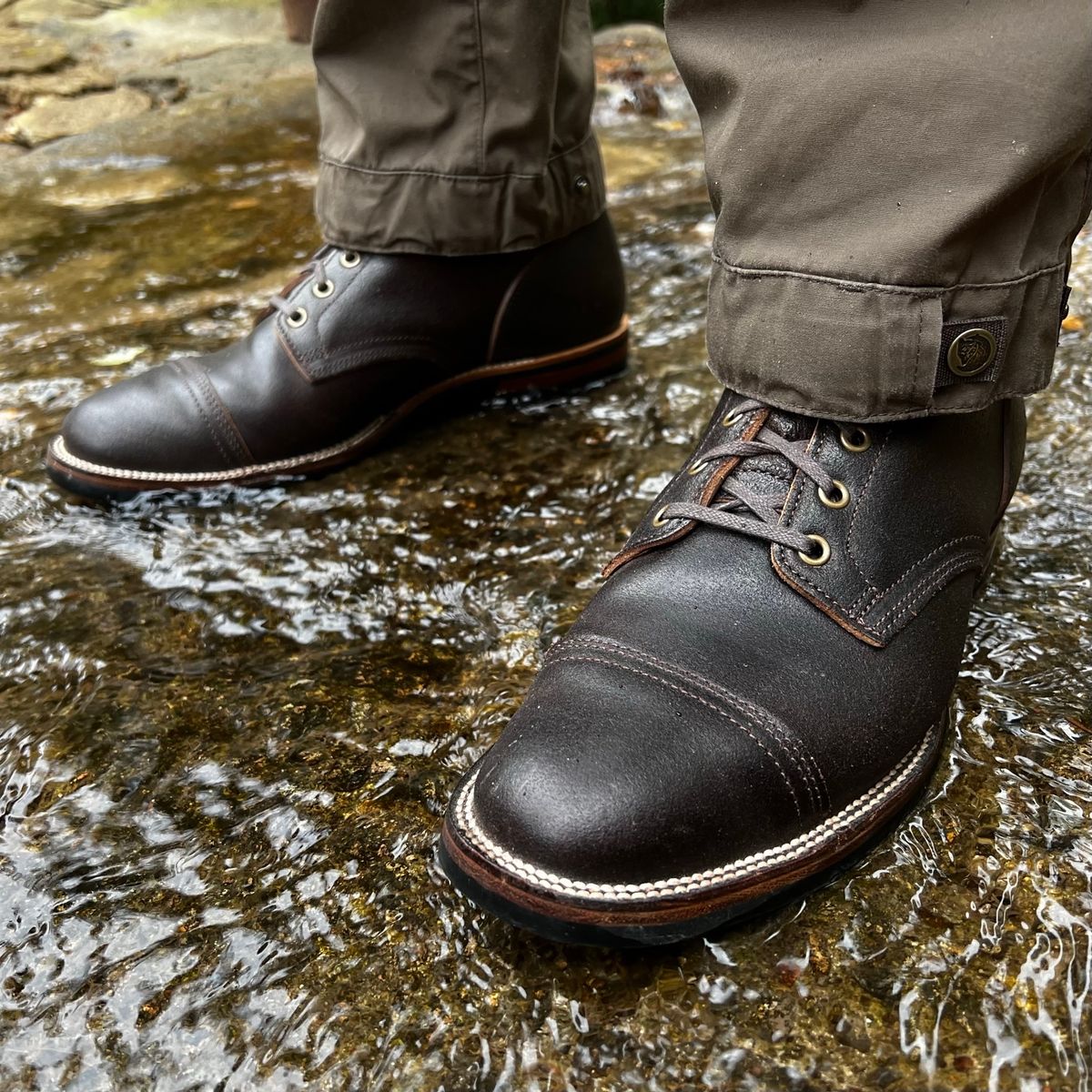 Photo by have.boots.will.travel on October 8, 2022 of the XBXS Derby Boots in Horween Dark Brown Waxed Flesh.