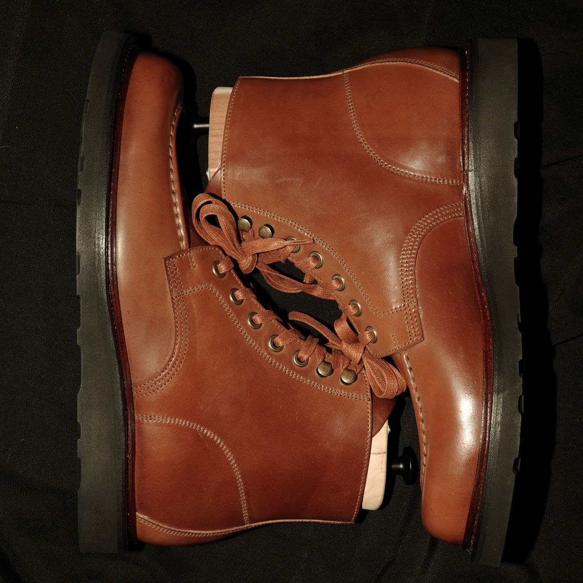 Photo by have.boots.will.travel on September 30, 2025 of the Grant Stone Brass Boot in Horween Honey Glazed Shell Cordovan.
