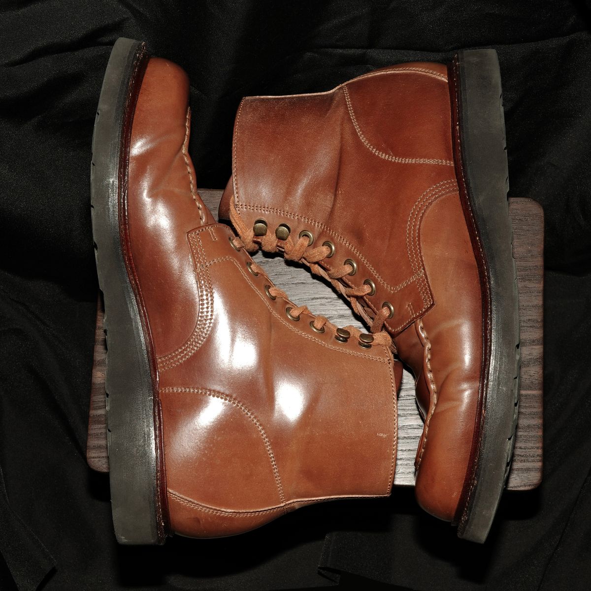 Photo by have.boots.will.travel on November 6, 2025 of the Grant Stone Brass Boot in Horween Honey Glazed Shell Cordovan.