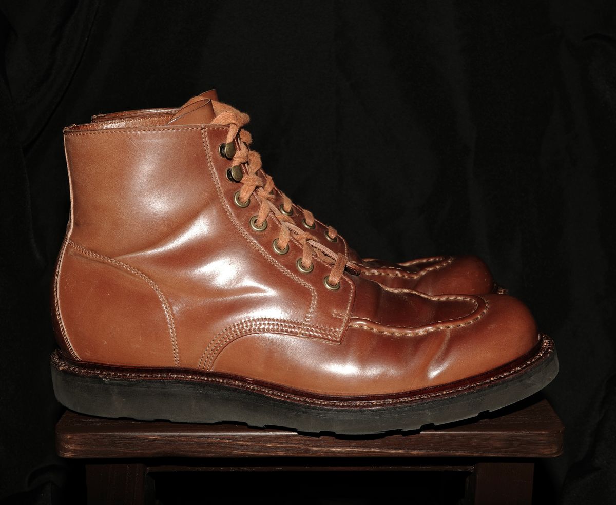 Photo by have.boots.will.travel on November 6, 2025 of the Grant Stone Brass Boot in Horween Honey Glazed Shell Cordovan.