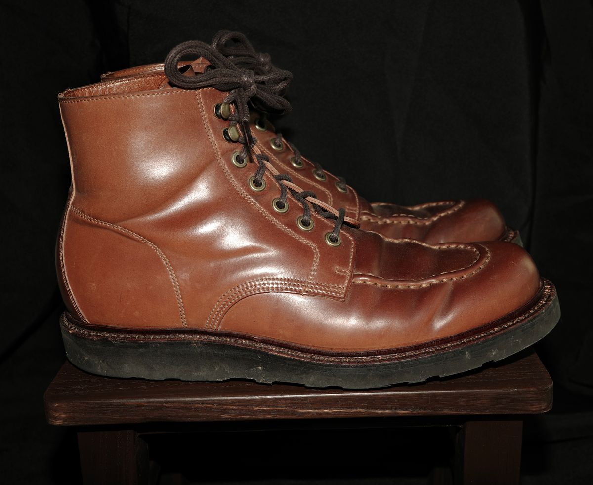 Photo by have.boots.will.travel on December 6, 2025 of the Grant Stone Brass Boot in Horween Honey Glazed Shell Cordovan.
