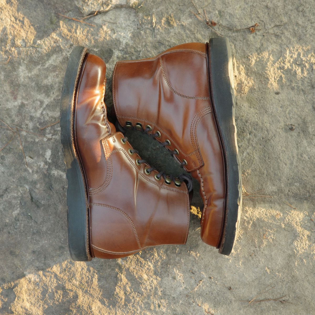 Photo by have.boots.will.travel on March 3, 2026 of the Grant Stone Brass Boot in Horween Honey Glazed Shell Cordovan.