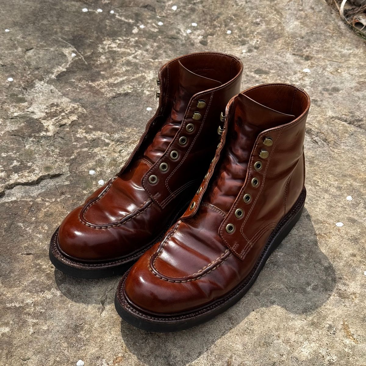 Photo by have.boots.will.travel on March 29, 2026 of the Grant Stone Brass Boot in Horween Honey Glazed Shell Cordovan.