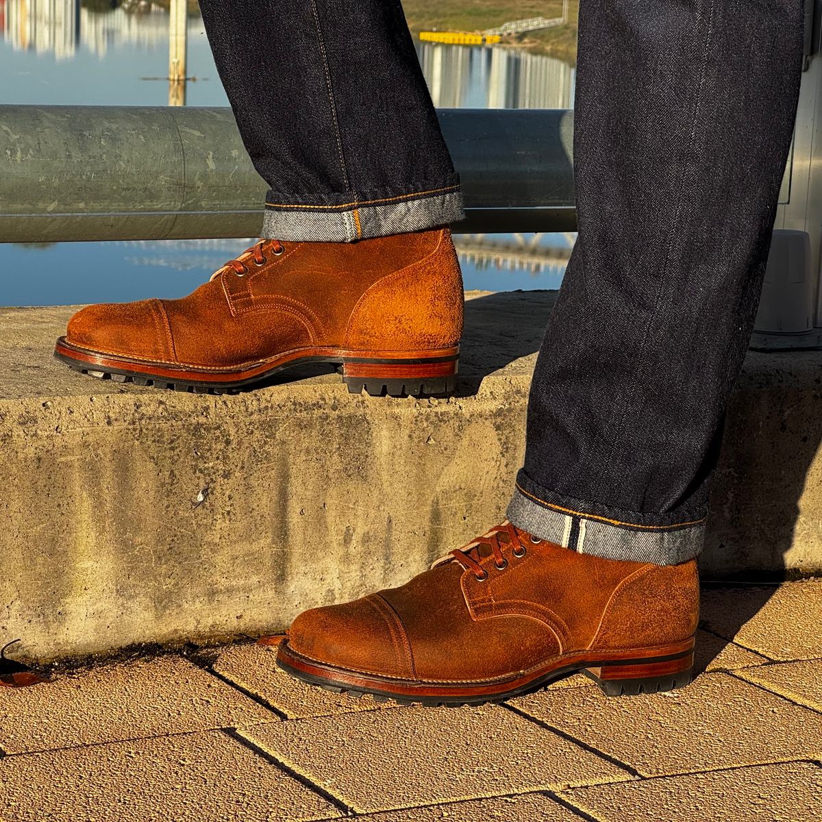 Photo by have.boots.will.travel on October 5, 2024 of the Viberg Service Boot PCT in Horween Golden Brown Predator Roughout.