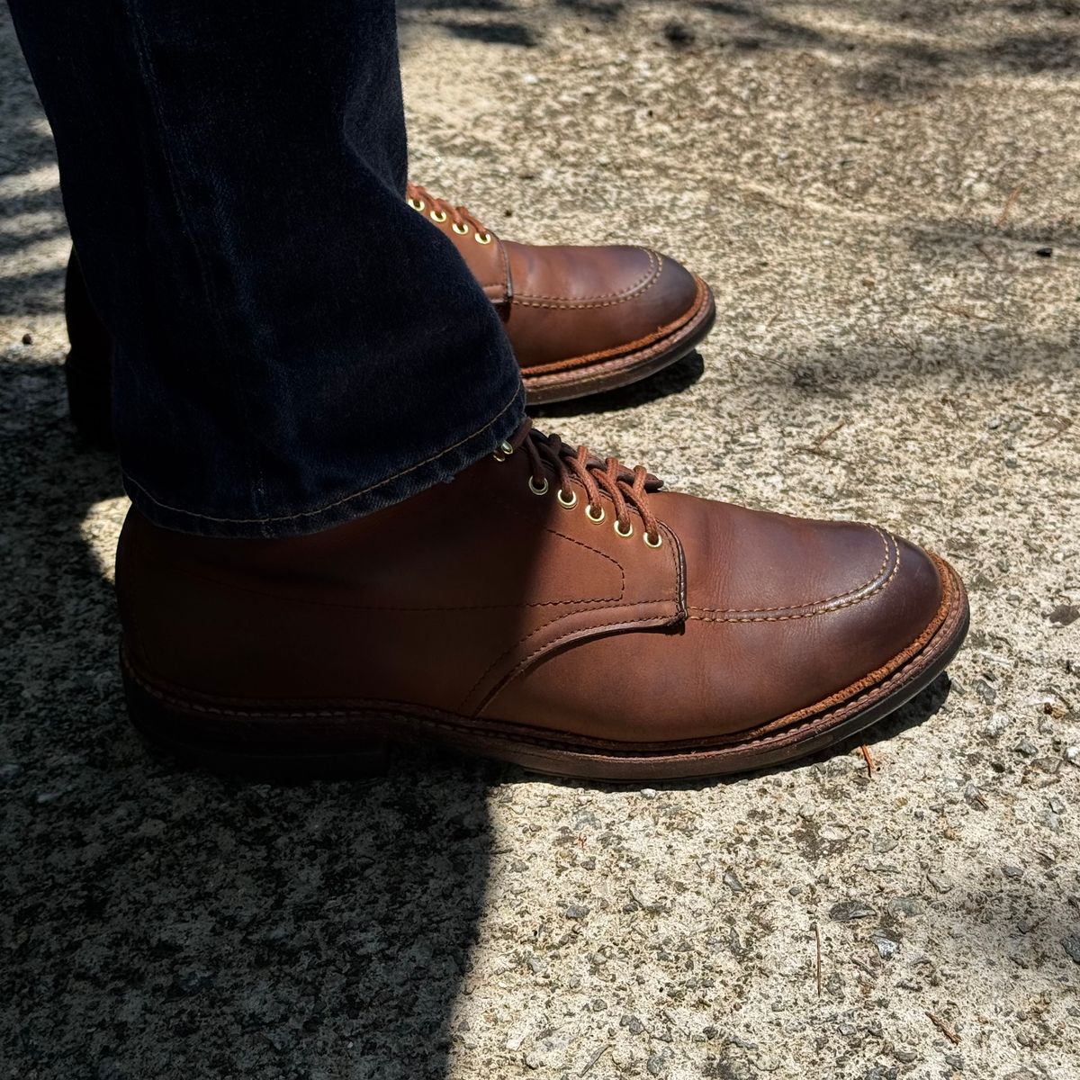 Photo by have.boots.will.travel on June 15, 2026 of the Alden Indy Boot in Horween Tobacco Smooth Chamois.