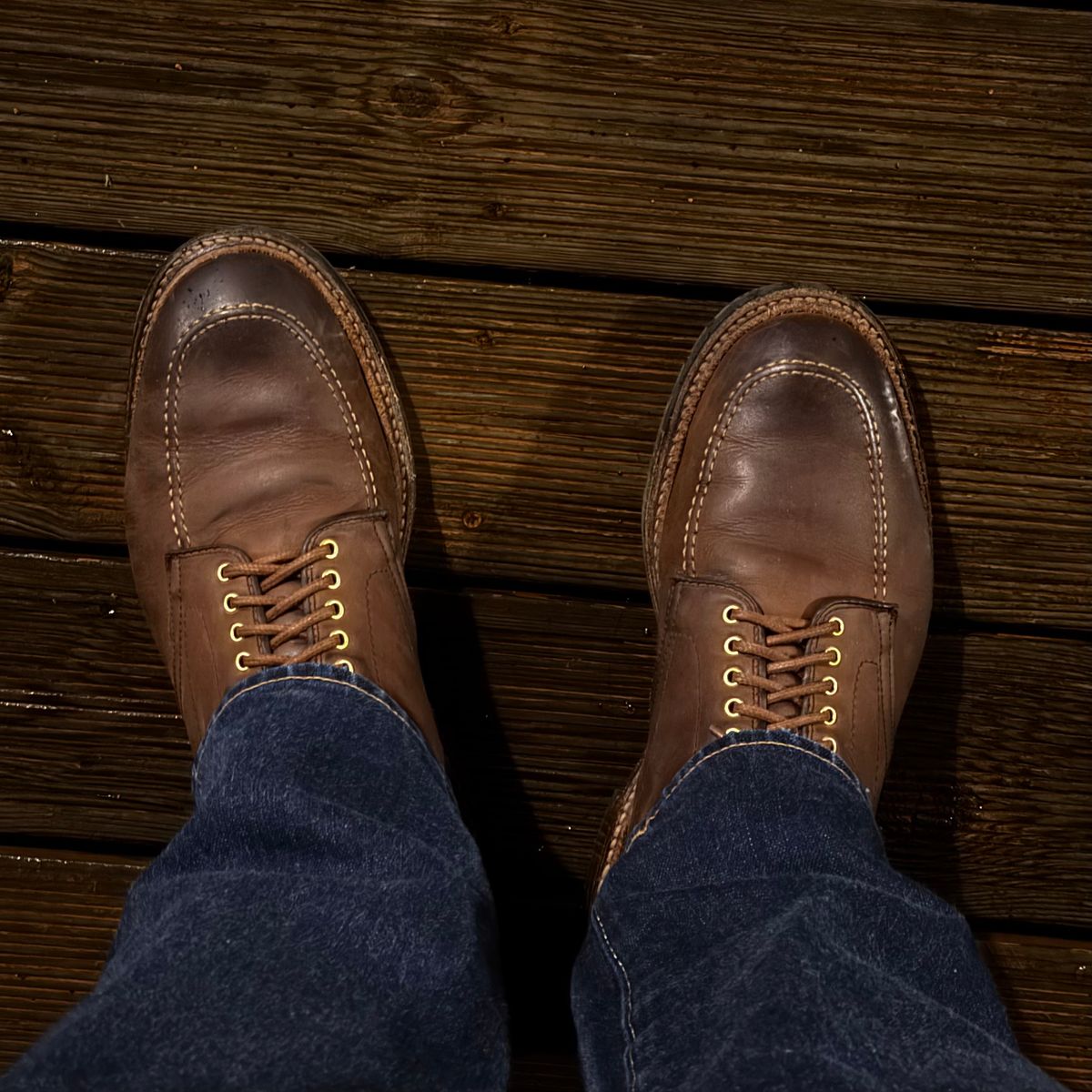 Photo by have.boots.will.travel on June 17, 2026 of the Alden Indy Boot in Horween Tobacco Smooth Chamois.