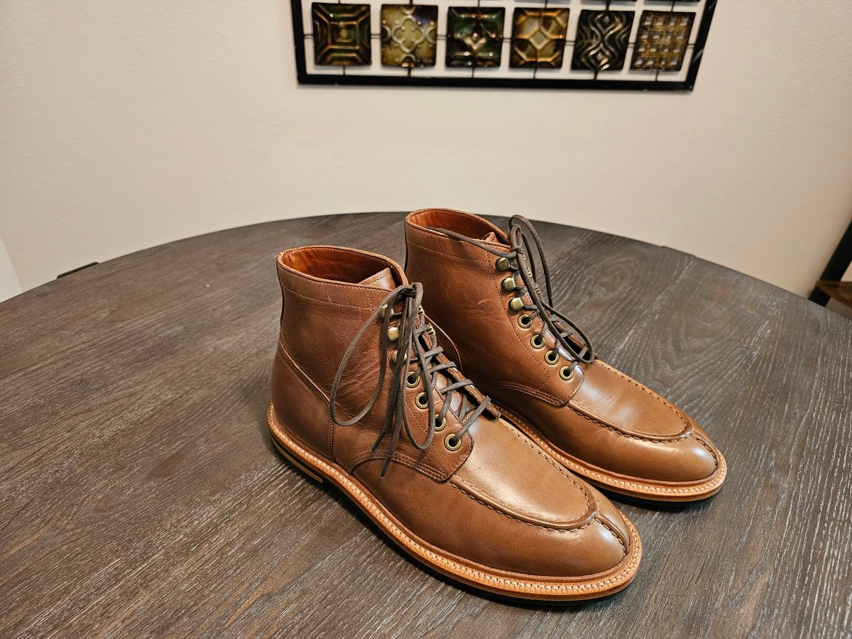 Photo by AspiringNormie on October 3, 2023 of the Grant Stone Ottawa Boot in Horween Dune Chromexcel.