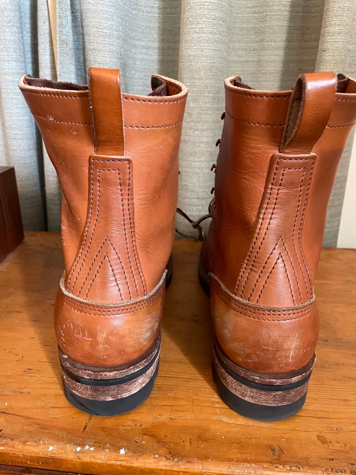 Photo by LTDDaniel on February 5, 2024 of the Nicks DomePro in Wickett & Craig Tan English Bridle.